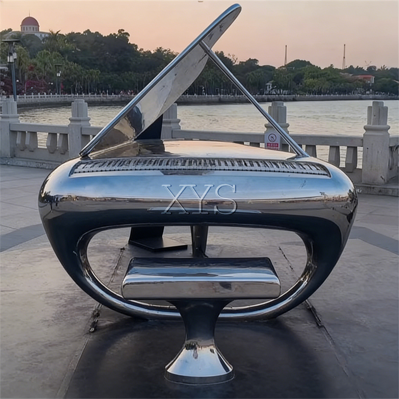 Piano junto al mar Espejo Escultura de piano de cola