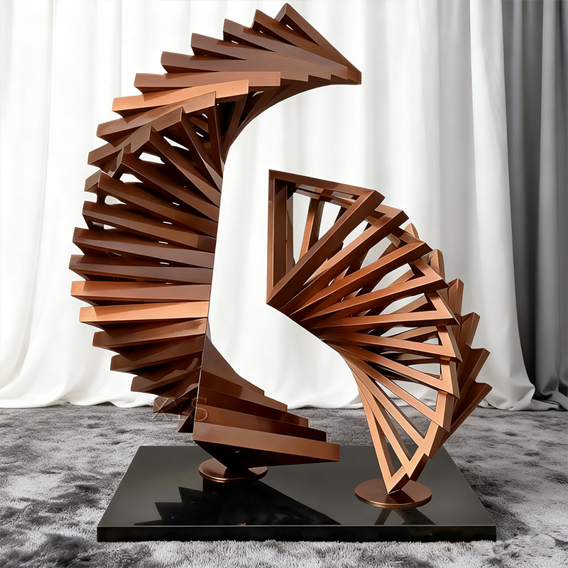 Escultura de rebanada en capas abstracta en espiral de bronce