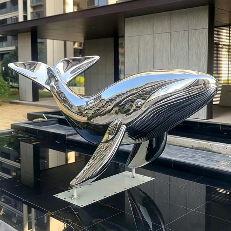 Escultura de ballena de acero inoxidable pulido espejo